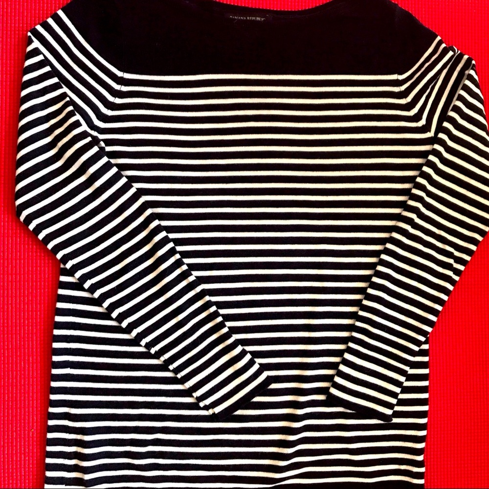 Banana Republic washable merino wool sweater